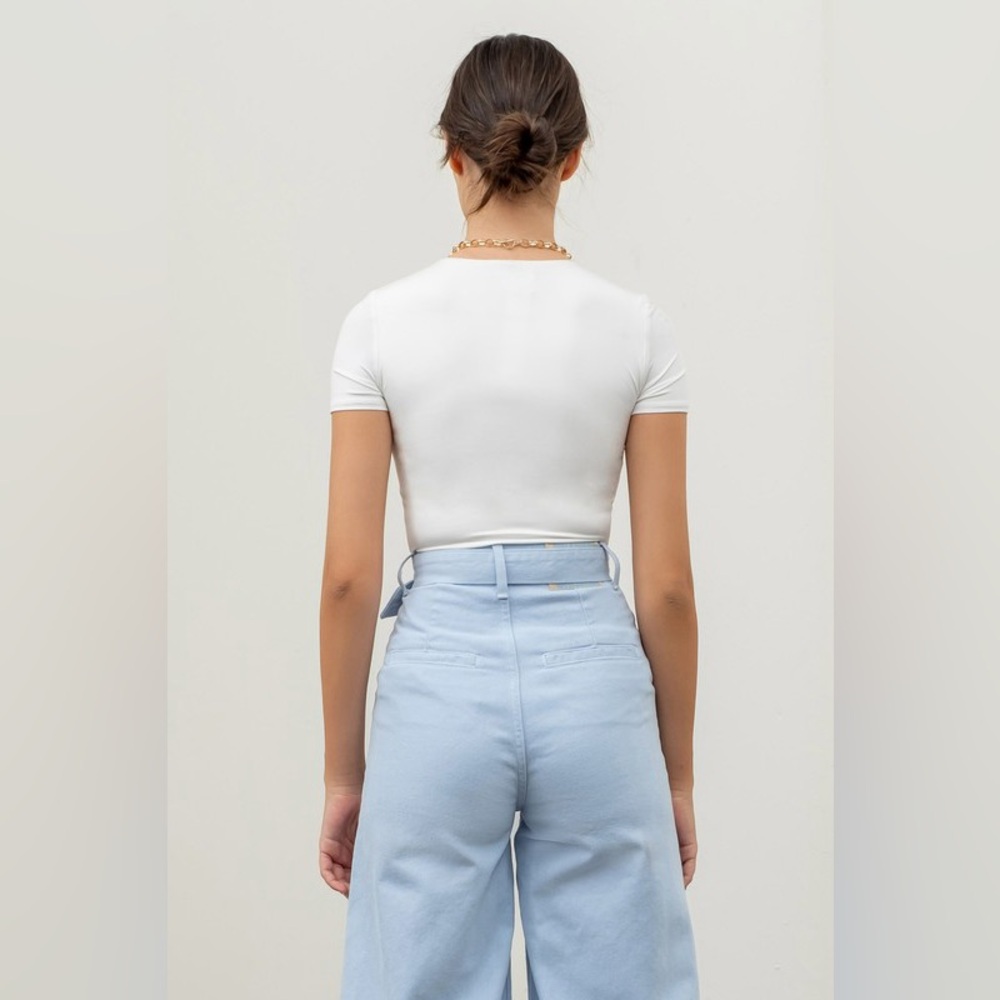 The Workshop Crew Neck Short Sleeve Bodysuit In White - Picture 2 of 2